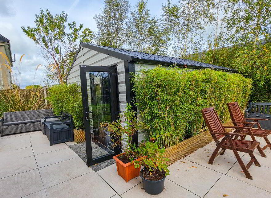 1 Chestnut Grove, Tulsk, F45TR70