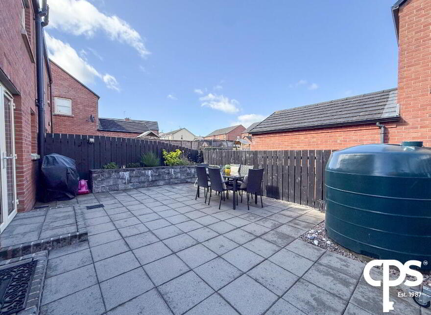 18 Oakview, Armagh, BT60 2FN