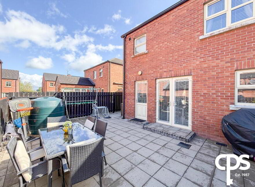 18 Oakview, Armagh, BT60 2FN