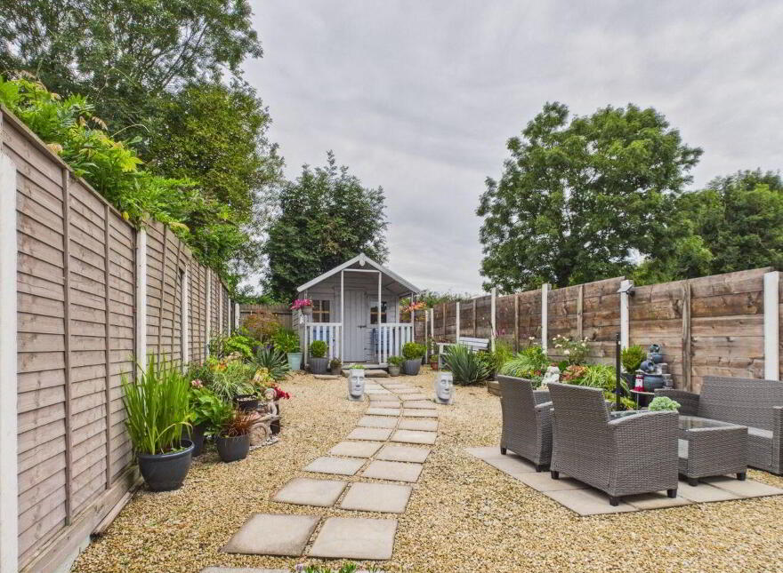 17 Elm Grove, Gort An Óir, Castlemartyr, P25CH26