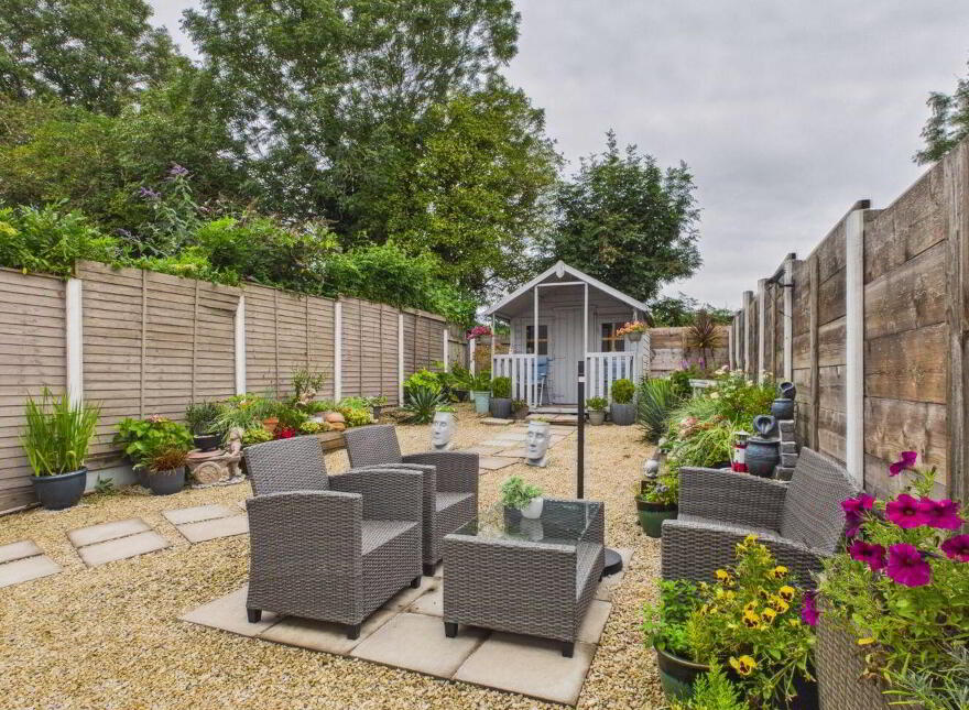 17 Elm Grove, Gort An Óir, Castlemartyr, P25CH26