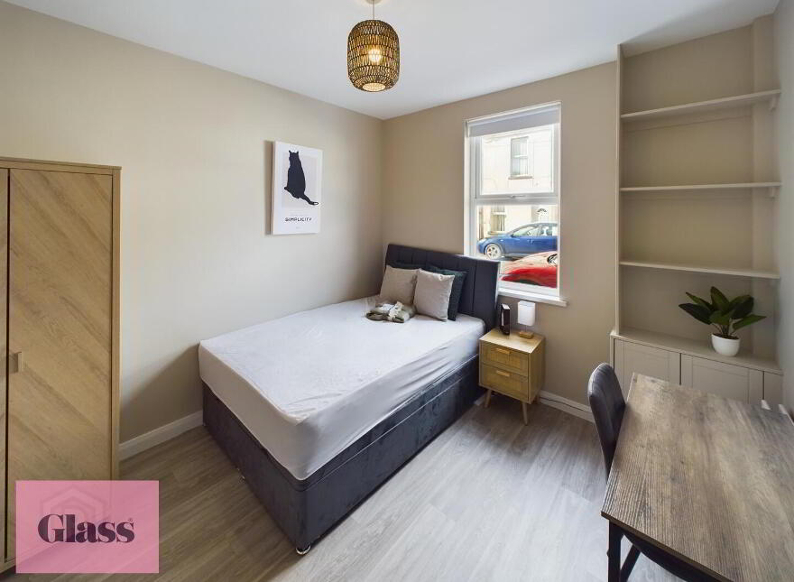 Room 1, 13 Harford Street, Portadown, Craigavon, BT62 3AA