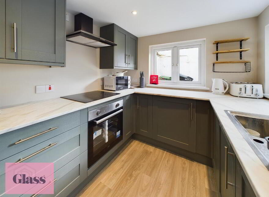 Room 1, 13 Harford Street, Portadown, Craigavon, BT62 3AA