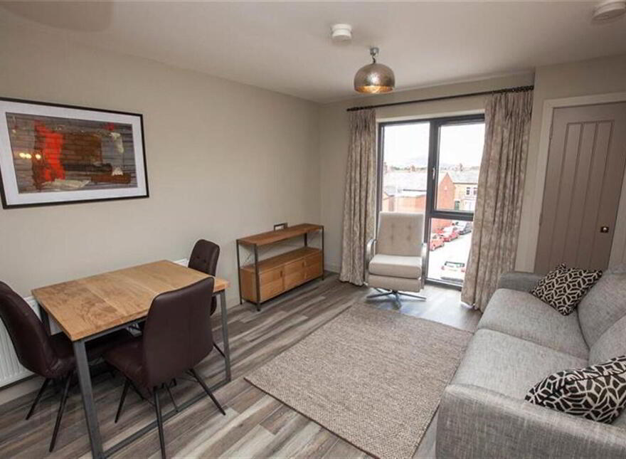 Apt 12, 2 Windsor Road, Belfast, BT9 7FQ