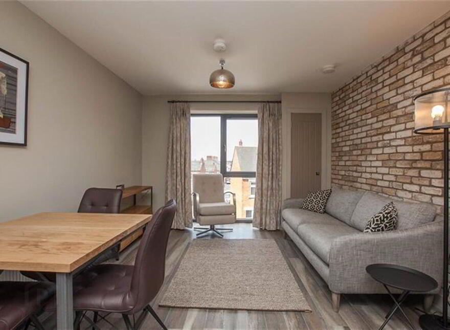 Apt 12, 2 Windsor Road, Belfast, BT9 7FQ