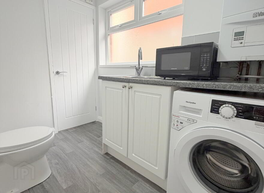 118 Ebor Street, Belfast, BT12 6NQ