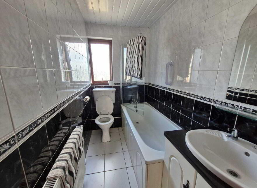 36 Barcroft Park, Newry, BT35 8EN