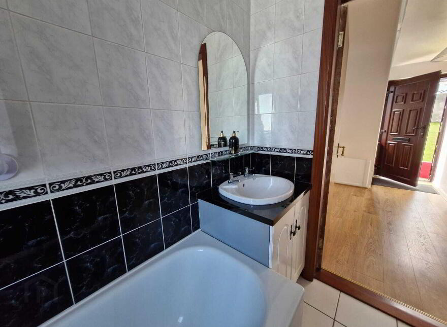 36 Barcroft Park, Newry, BT35 8EN