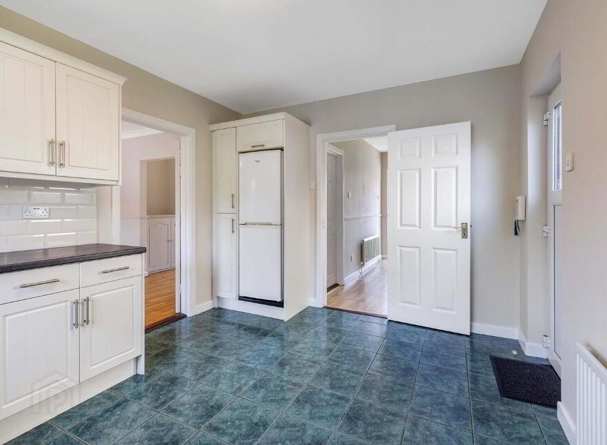 94 Pinebrook, Trim, C15N671