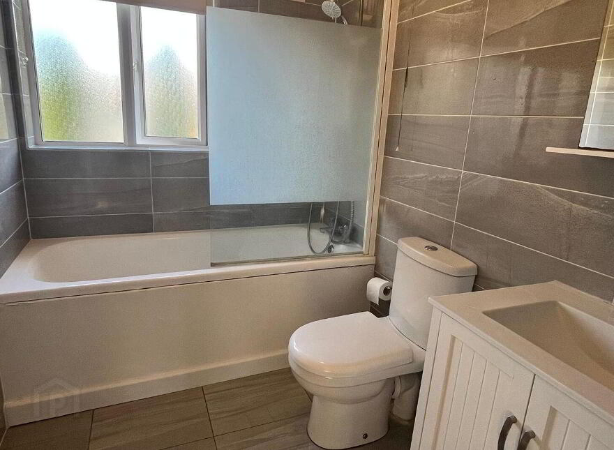 1 Woodville Rise, Woodville Grange, Athlone, N37F753