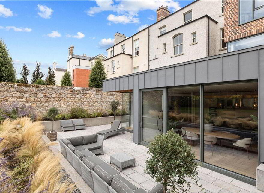 1 Ailesbury Road, Ballsbridge, Ballsbridge, D04A097