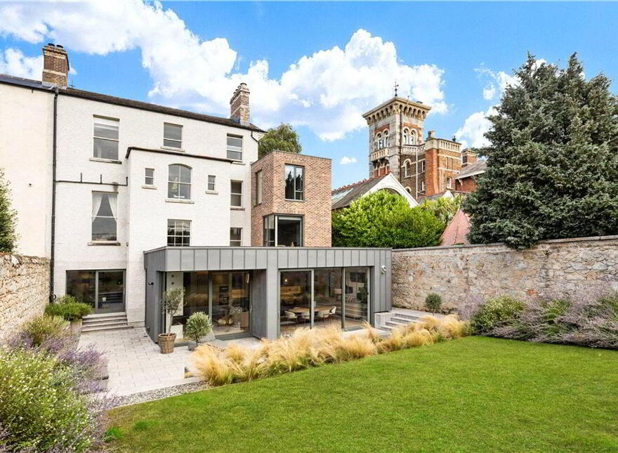 1 Ailesbury Road, Ballsbridge, Ballsbridge, D04A097