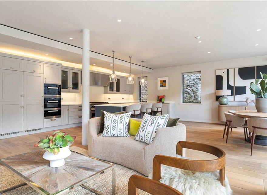 1 Ailesbury Road, Ballsbridge, Ballsbridge, D04A097