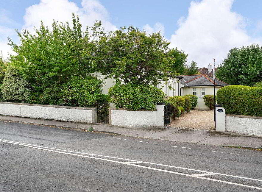 Proby Cottage, 2 Killiney Road, Dalkey, A96E971