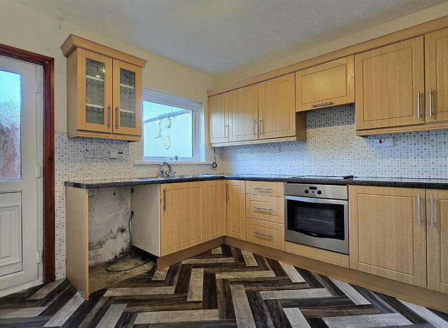 29 Thomas Street, Carrickfergus, BT38 8AL