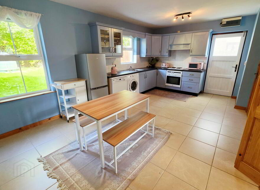4 Briars Hill, Irvinestown, Enniskillen, BT94 1ES