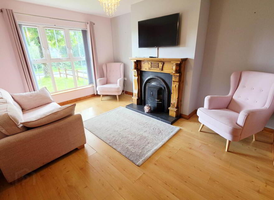 4 Briars Hill, Irvinestown, Enniskillen, BT94 1ES