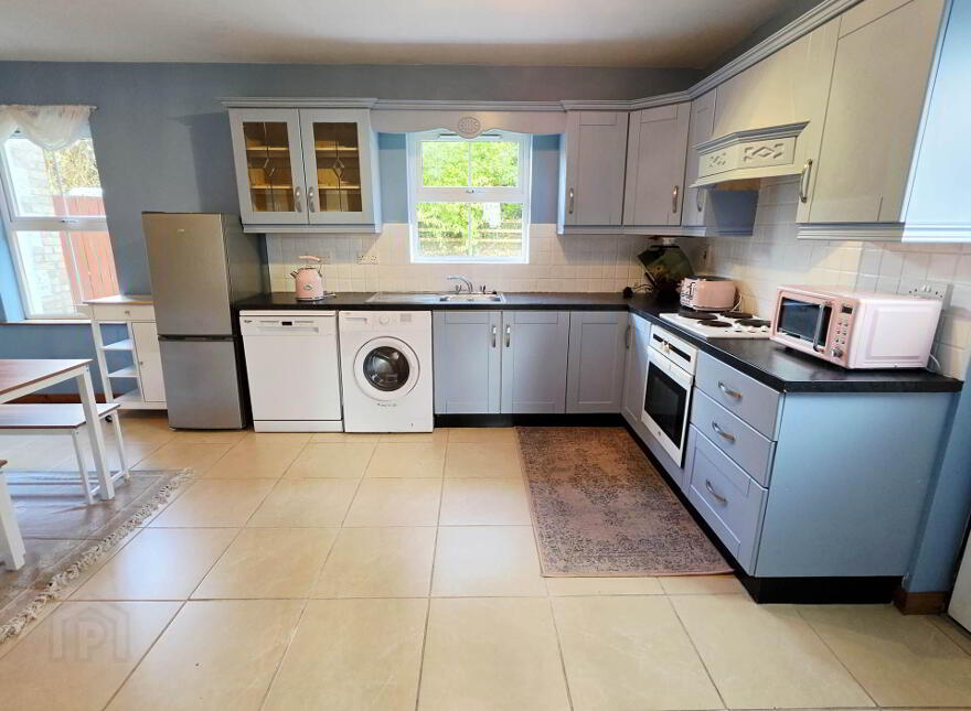 4 Briars Hill, Irvinestown, Enniskillen, BT94 1ES