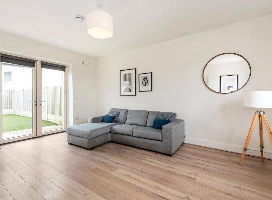 14 Shackleton Manor, Shackleton, Adamstown, Adamstown