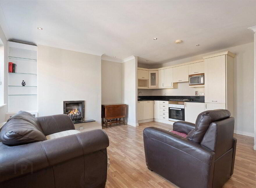 4 Kingsley Mews, Raglan Road, Ballsbridge, Ballsbridge, D04W935