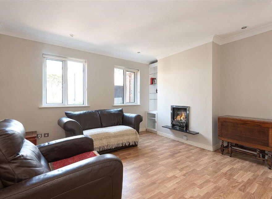 4 Kingsley Mews, Raglan Road, Ballsbridge, Ballsbridge, D04W935