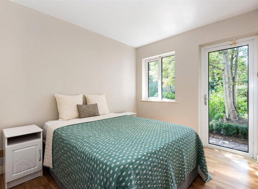 4 Kingsley Mews, Raglan Road, Ballsbridge, Ballsbridge, D04W935