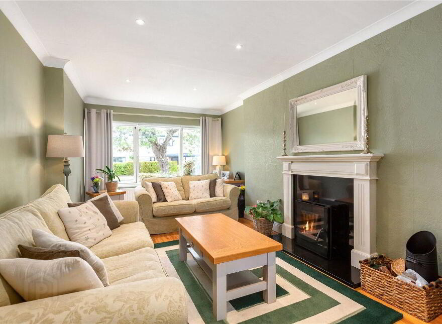 16 Cabinteely Way, Cabinteely, Cabinteely, D18HE06