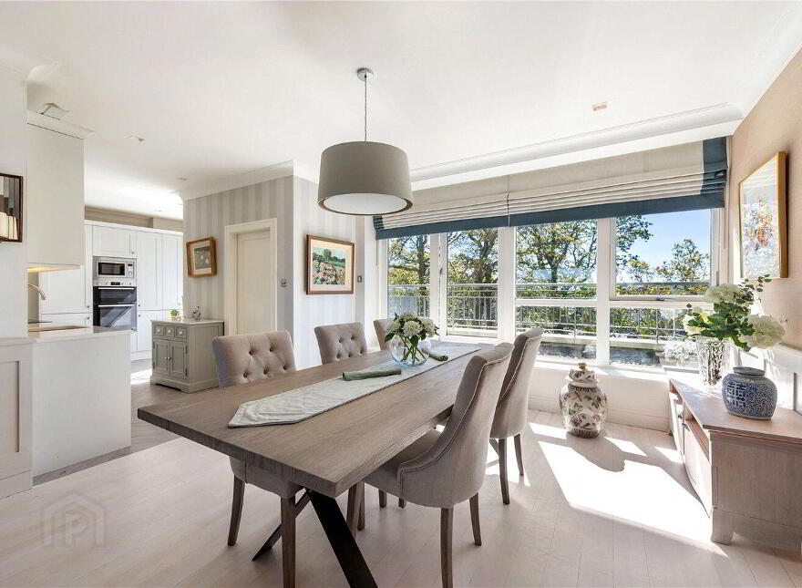 12 Yeats Hall, Carrickmines Avenue, Carrickmines Wood, Dublin 18, D18YY70
