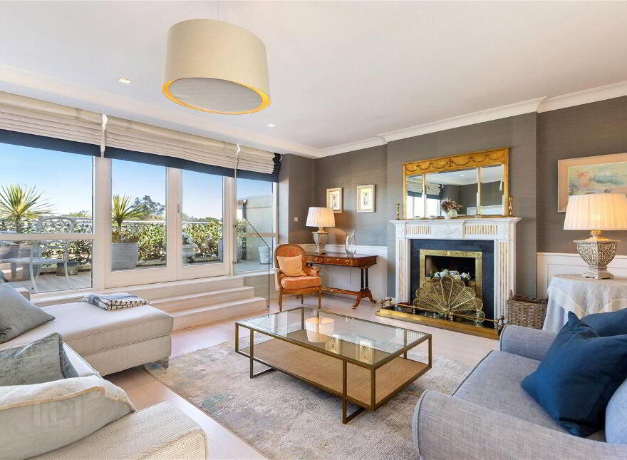 12 Yeats Hall, Carrickmines Avenue, Carrickmines Wood, Dublin 18, D18YY70