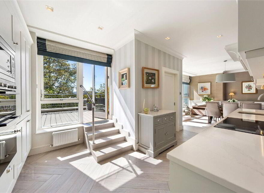 12 Yeats Hall, Carrickmines Avenue, Carrickmines Wood, Dublin 18, D18YY70
