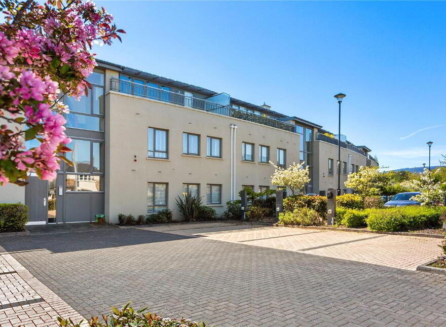 12 Yeats Hall, Carrickmines Avenue, Carrickmines Wood, Dublin 18, D18YY70