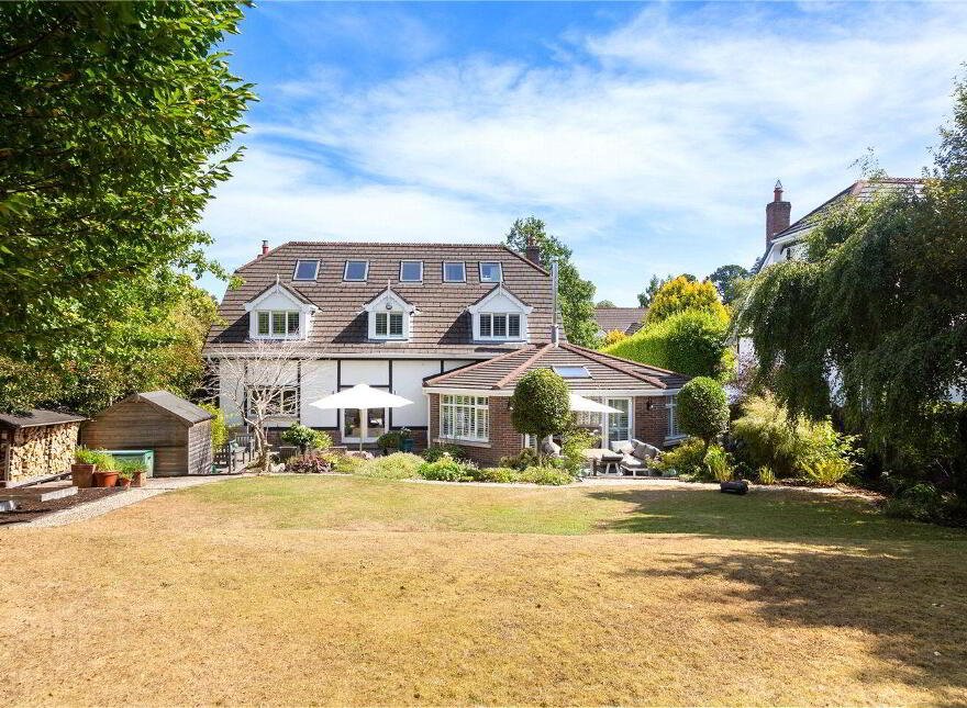 39 Eagle Valley, Powerscourt Demesne, Enniskerry, A98E982