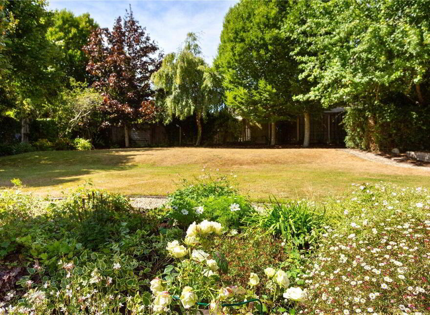 39 Eagle Valley, Powerscourt Demesne, Enniskerry, A98E982