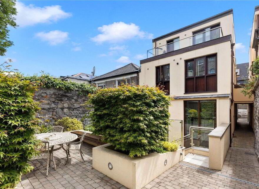 Apartment 4 29/30 Lad Lane, Dublin 2, D02HC62 photo