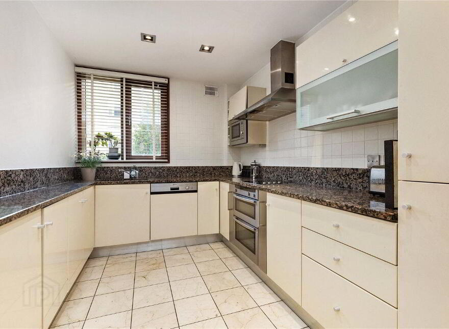 Apartment 4 29/30 Lad Lane, Dublin 2, D02HC62
