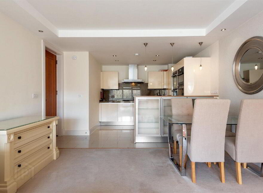 Apartment 58 Shrewsbury Square, Sandymount Avenue, Dublin 4, D04A3P8