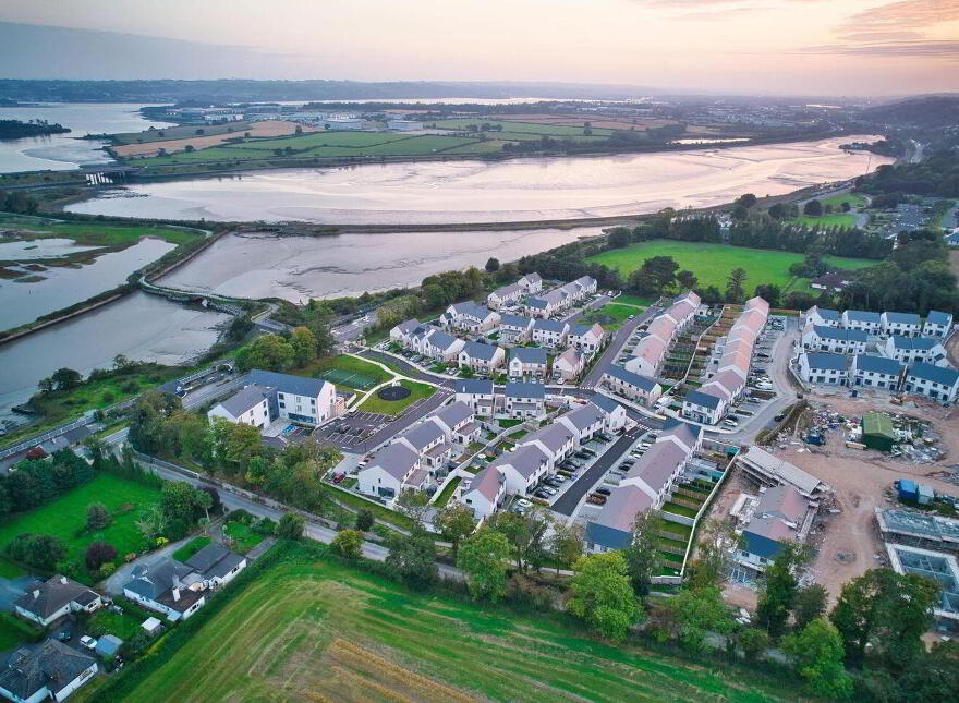The Crest, Harpers Creek, Glounthaune, T45HY48