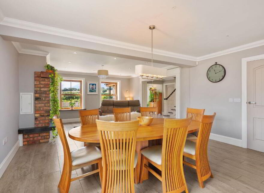 Ballinvarrig, Roberts Cove, Minane Bridge, P17K236
