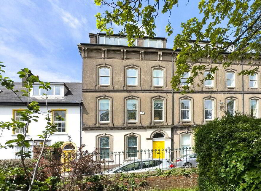 1 Wellesley Terrace, Wellington Road, St. Lukes, T23PH2R
