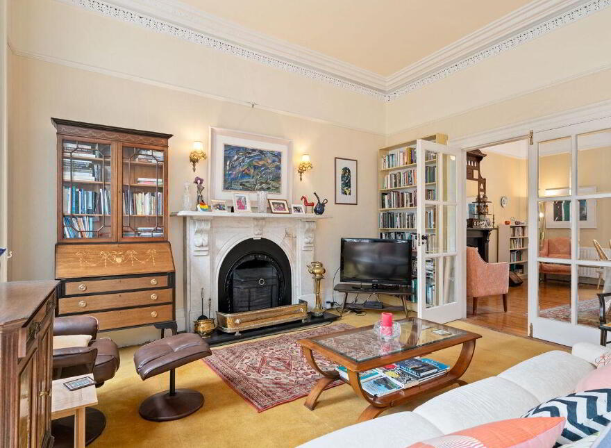 1 Wellesley Terrace, Wellington Road, St. Lukes, T23PH2R