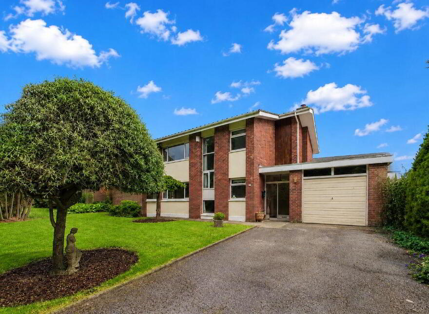 15 Woodlands, Frankfield, T12XFR7