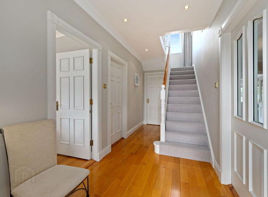 9 Hill Farm Avenue, Model Farm Road, Carrigrohane, T12T6TW