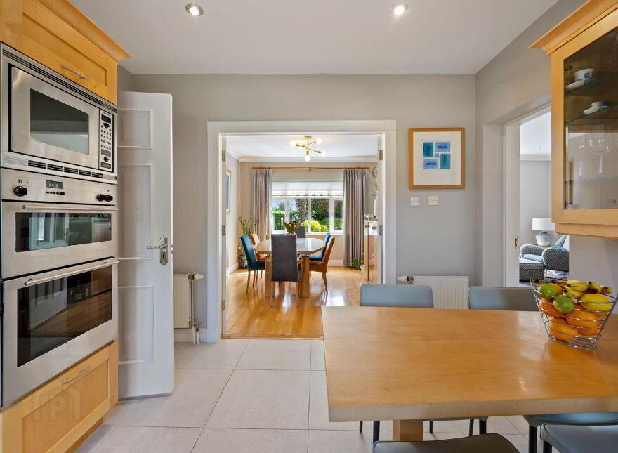 9 Hill Farm Avenue, Model Farm Road, Carrigrohane, T12T6TW
