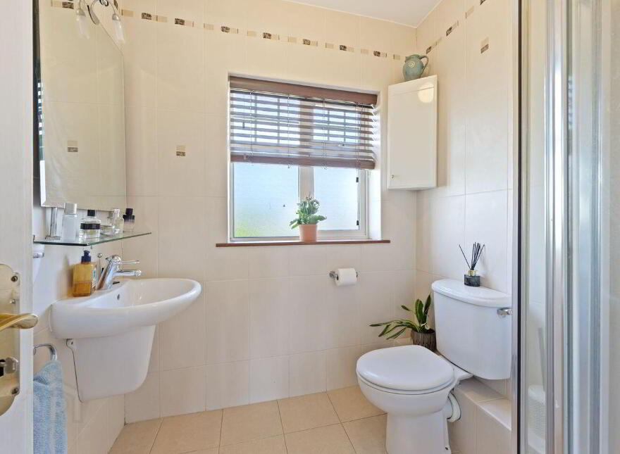 9 Hill Farm Avenue, Model Farm Road, Carrigrohane, T12T6TW