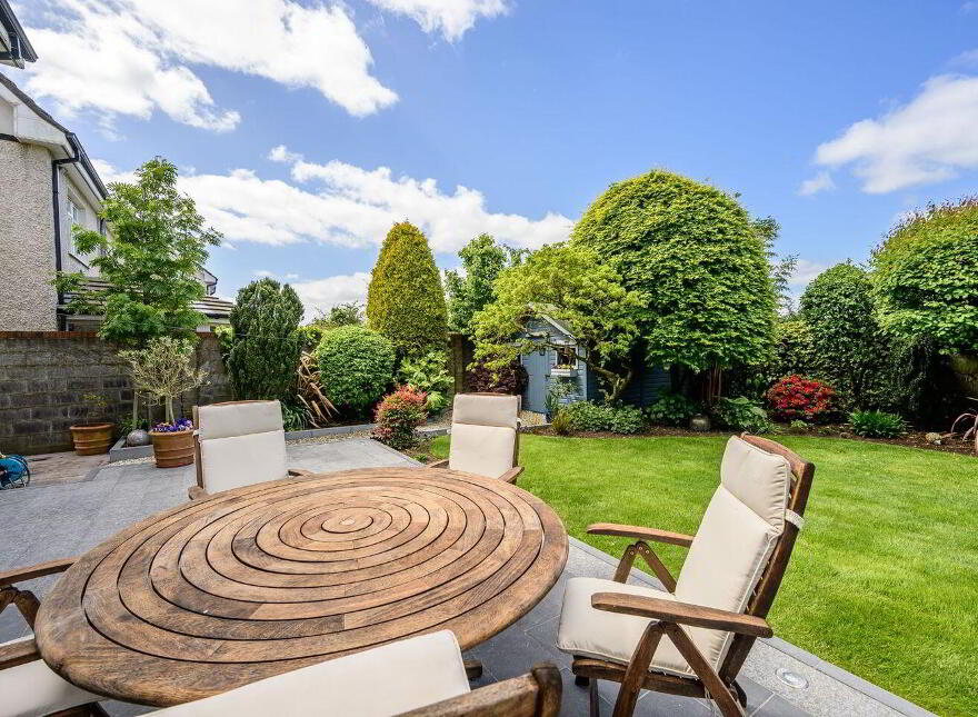 9 Hill Farm Avenue, Model Farm Road, Carrigrohane, T12T6TW