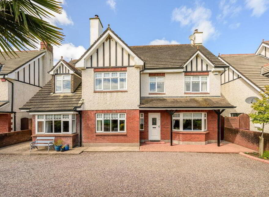 9 Hill Farm Avenue, Model Farm Road, Carrigrohane, T12T6TW
