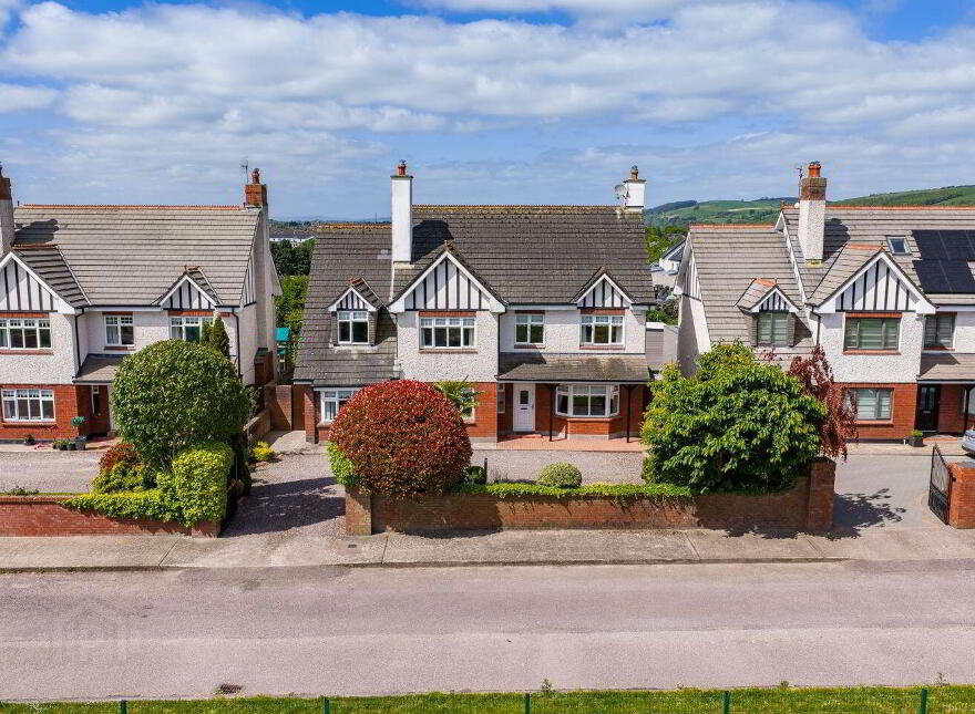 9 Hill Farm Avenue, Model Farm Road, Carrigrohane, T12T6TW
