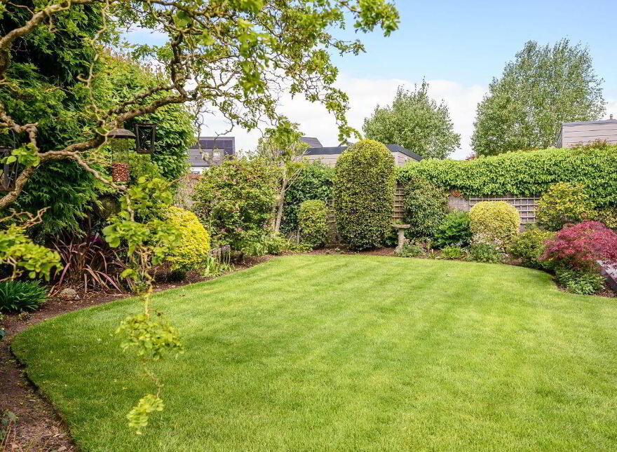 9 Hill Farm Avenue, Model Farm Road, Carrigrohane, T12T6TW