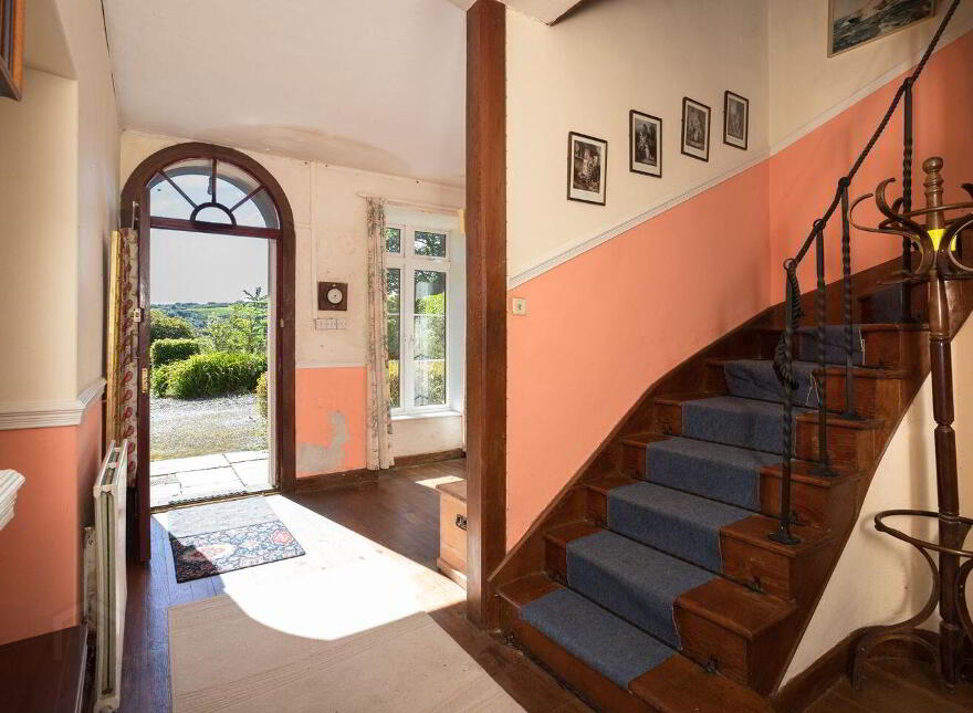 Lake View, Aghatubrid, Glandore, P81TW68