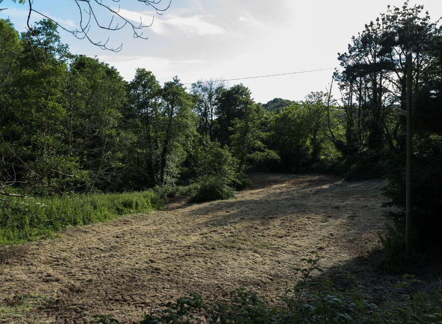 Lake View, Aghatubrid, Glandore, P81TW68
